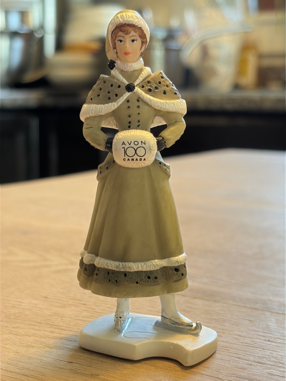 AVON | 2014 Miss Albee Porcelain Presidents Club Miniature Figurines Collectible